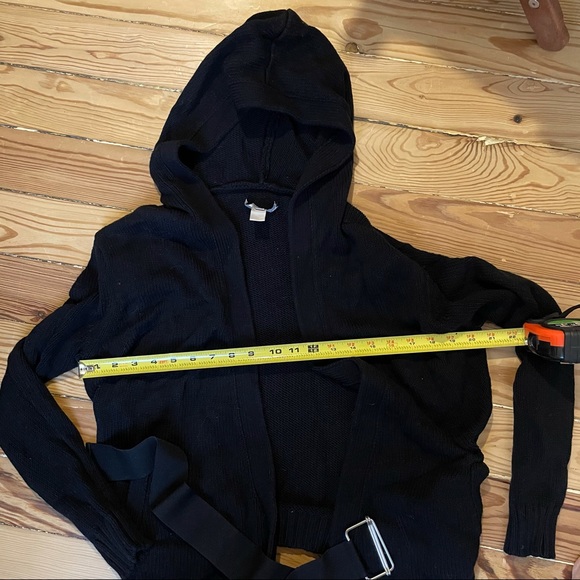SLVR by Adidas cardigan sweater w belt and hood - Picture 6 of 7
